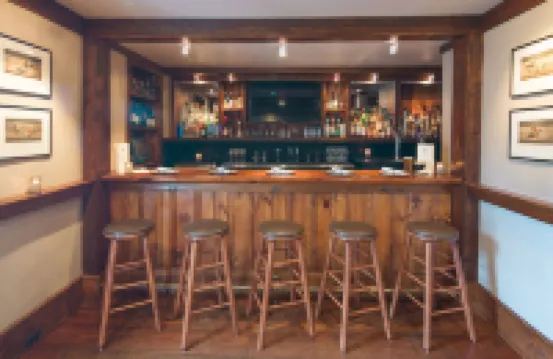 The Red Fox Inn & Tavern