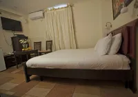 Rothschild Mansion Hotels in Ezor Haifa