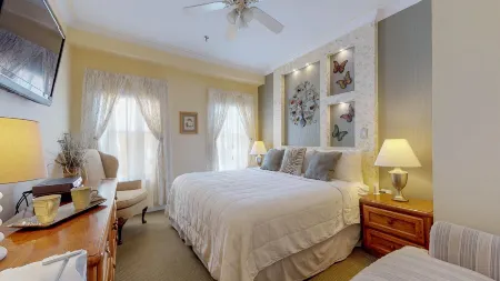 The Ocean Plaza Hotel