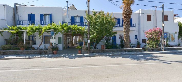 Cyclades Beach Hotels in Sifnos