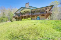 Expansive Home on 16 Acres w/ Smoky Mountain Views - balcony