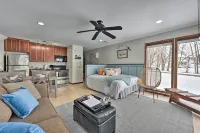 Pet-Friendly Retreat w/ Deck: Steps to Marina!