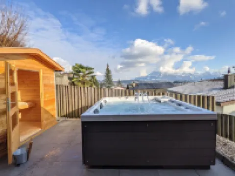Young Backpackers Homestay