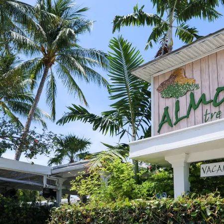 Almond Tree Inn - Adults Only