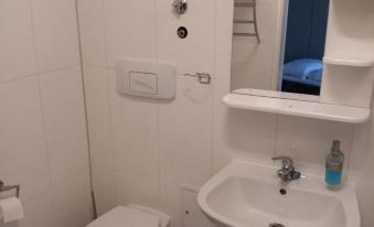 Charming Room in Central Bad Salzuflen with Balcony