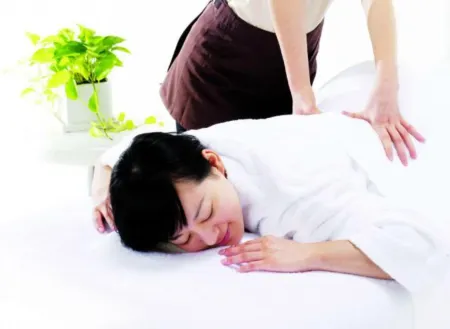 Luxury Hillside Villa with Sea Views Отели рядом с достопримечательностью «National Institute of Information and Communications Technology Okinawa Electromagnetic Wave Technol»