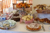 Garda Family House - breakfast