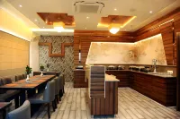 Hotel Landmark Near Golden Temple - 朝食