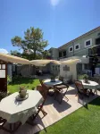 ZEVKLİLER ALAÇATI Hotel