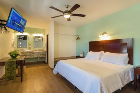 Cuatro Misiones Hotel Отели в г. Комонду