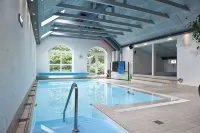 Hotel Scheelsminde - Pools