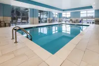 Holiday Inn Express & Suites Benson