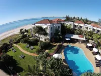 Golden Riviera Absolute Beachfront Resort - Wifi