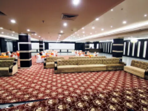 Hotel Trinetar Gardens Hotels in Samba