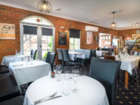 Early Australian Motor Inn Hotels in Mildura