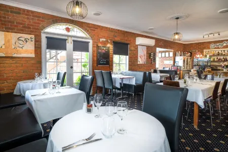 Early Australian Motor Inn