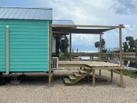 Waterfront & 4 minutes from the Gulf of Mexico