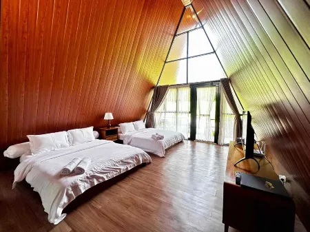 Alam Ngariung Отели рядом с достопримечательностью «Base station Batugede YB1DNF»