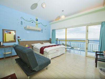South Bay Seaview Hotel