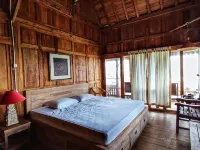 Villa Joglo Paris Yogyakarta Hotels in Kretek
