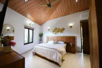 Villa Casa de Monique Hotels in Cibeureum
