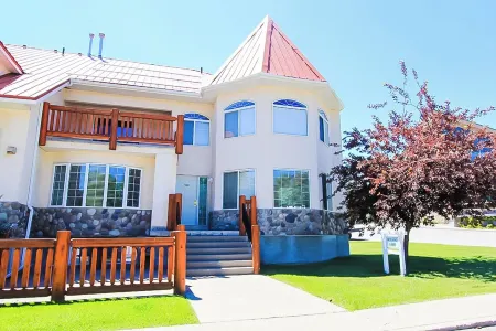 7BD | Family & Friends |  360 Views ! | A/C |Sauna Отели в г. Ферни