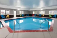 AmericInn by Wyndham Reedsburg - 2-Sterne