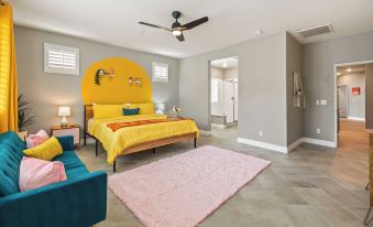 Kaleidoscope by AvantStay Colorful Escape Pool