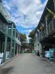 Cozy studio in the heart of Seaside walking distance to the beach