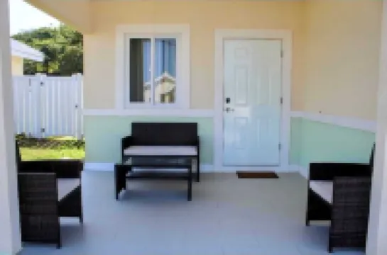 Paradise Oasis at Oceanpointe (btw Montego Bay and  Negril)