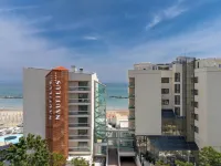 Nautilus Family Hotel