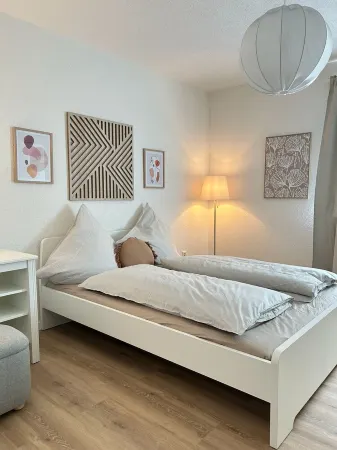 Stylish 80 m2 apartment at the castle - quiet, central & family-friendly! Отели в г. Брухзаль