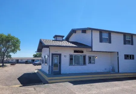 1st Interstate INN Отели в г. Logan County