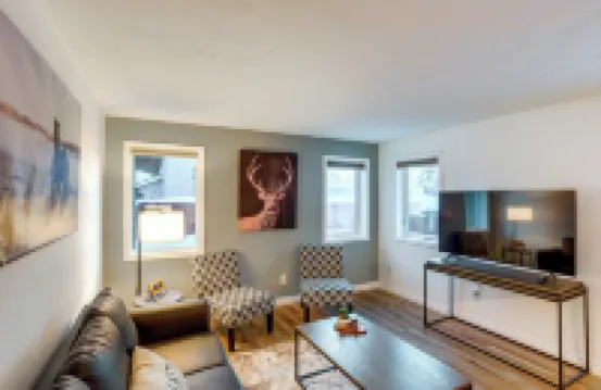 'Northern Bliss' Modern Mtn-View Home in Fairbanks