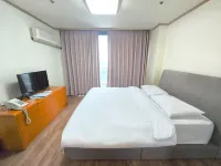 Ilsung Condo Namhan River