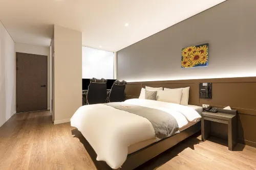 Aurora Hotel Hotels in Gimpo-si