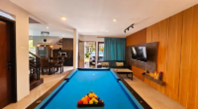 Villa Amethyst Dago Pakar M-09 3Br with Private Hot Pool