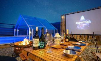 Gapyeong Spain Village Pool Lamping Pension