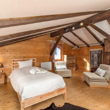 Chalet Noisette Authentic Swiss Chalet Perfect for Families