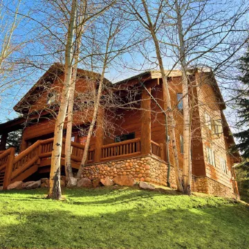 Lazy Bear Log Cabin Canyons Park