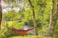 Hendersonville Creekside Cabin Near DuPont Forest - Homestays