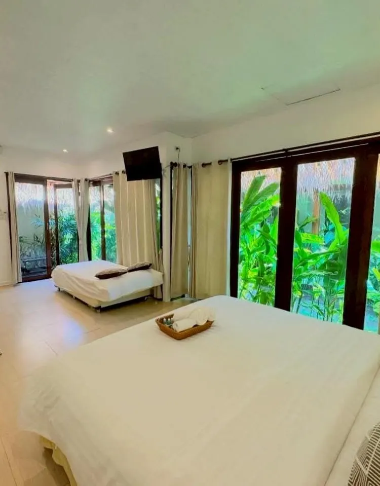 Double Room No.8