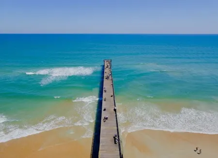 Charming house with free WiFi, AC min from hospital min from historical downtown