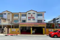 B-Hotel Hotels near Sungai Nibong Express Bus Terminal
