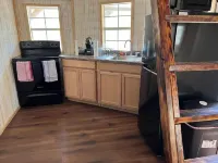 Spacious Double Loft Cabin Near Lake Greeson Pet-Friendly– Sleeps 8