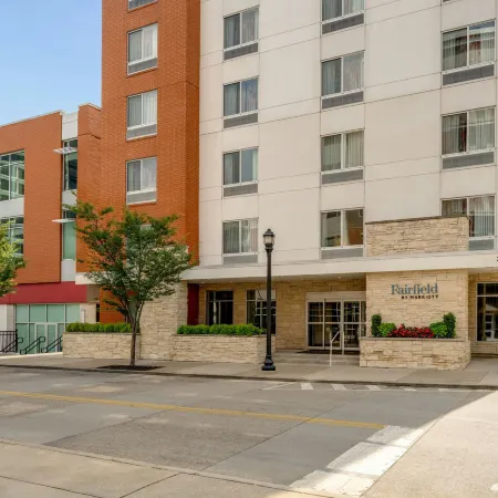 Fairfield Inn & Suites Cincinnati Uptown/University Area
