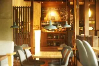 Saku Cafe - Bares