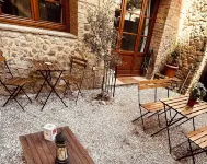 Studio Avec Cour Privative Hotels in Chianni