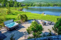 Charming 5-bedroom Lake Log cabin in marvelous Lanesville