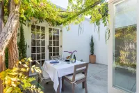 Luxurious Cape Dutch Villa in Franschhoek with Private Pool